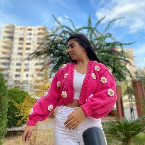 Oorgubutik Chunky 3D Floral Knit Cardigan Pink White Flowers Handmade Sweater